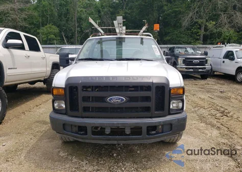 2008 Ford F350 Srw Super Duty z USA, uszkodzony, nr VIN 1FDWF30578EC54319